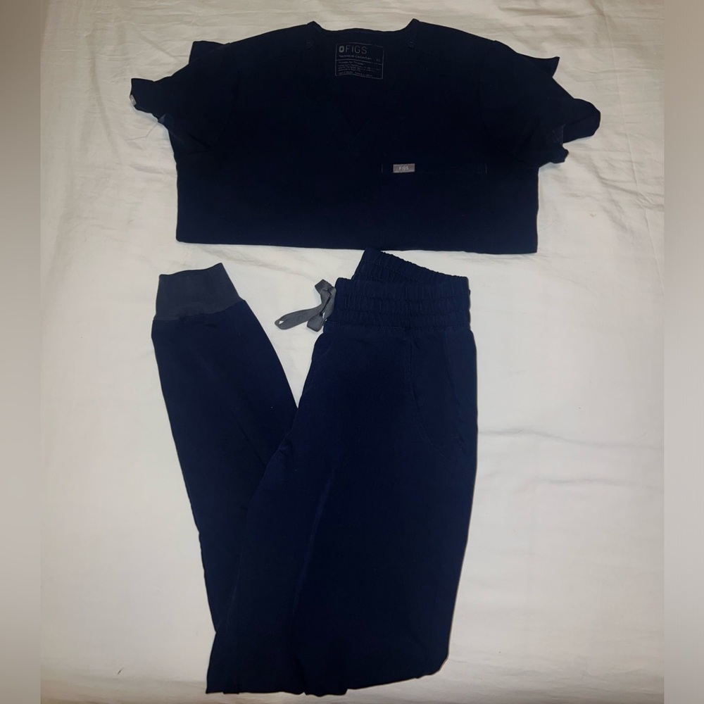 FIGS High Waisted Jogger Scrub Set- NAVY